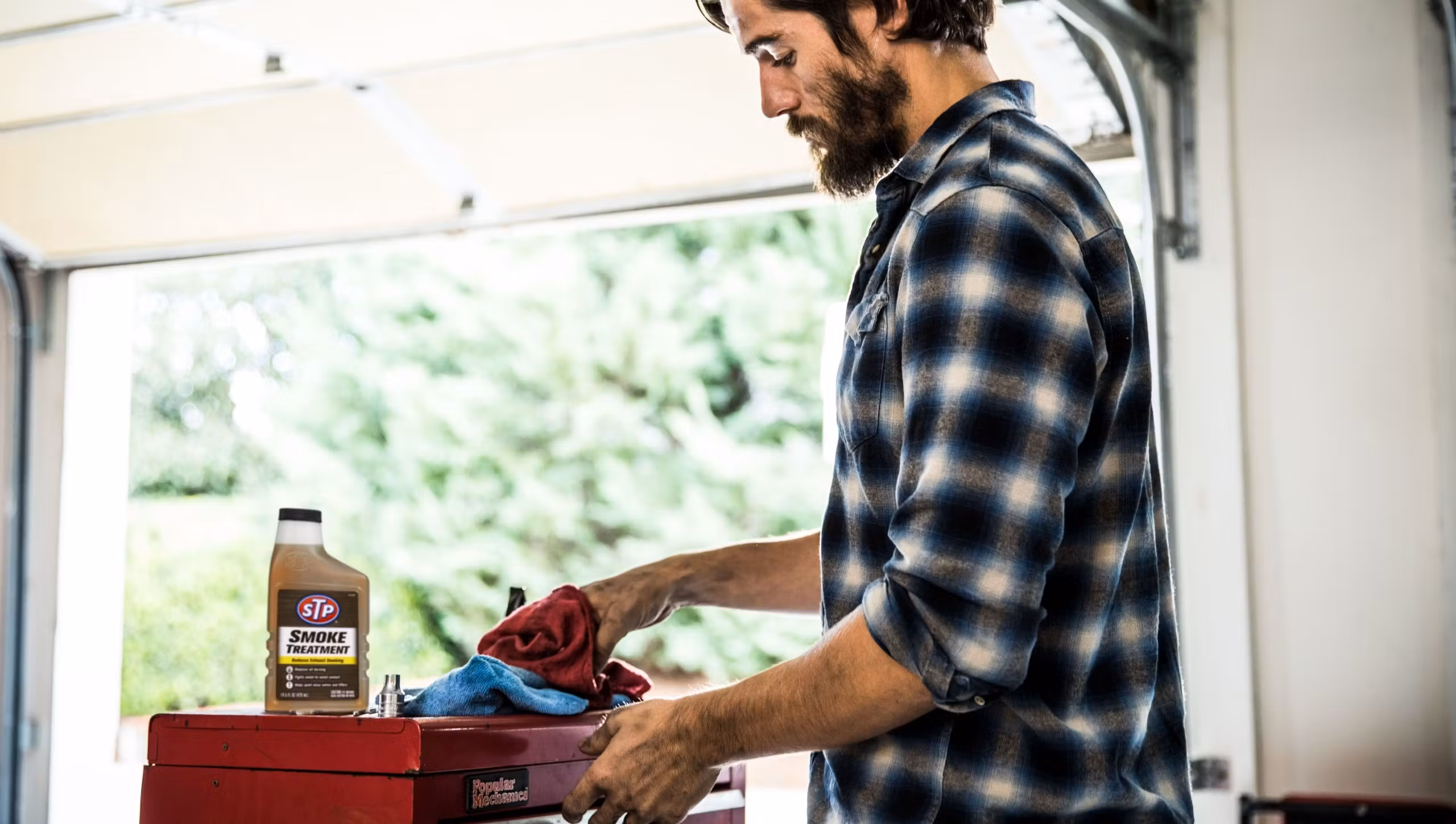 ÉMISSION DE FUMÉE ET GAZ D'ÉCHAPPEMENT
